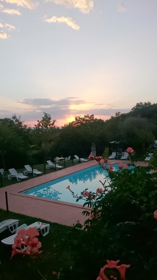 Locanda Delle Noci 佩鲁贾 外观 照片